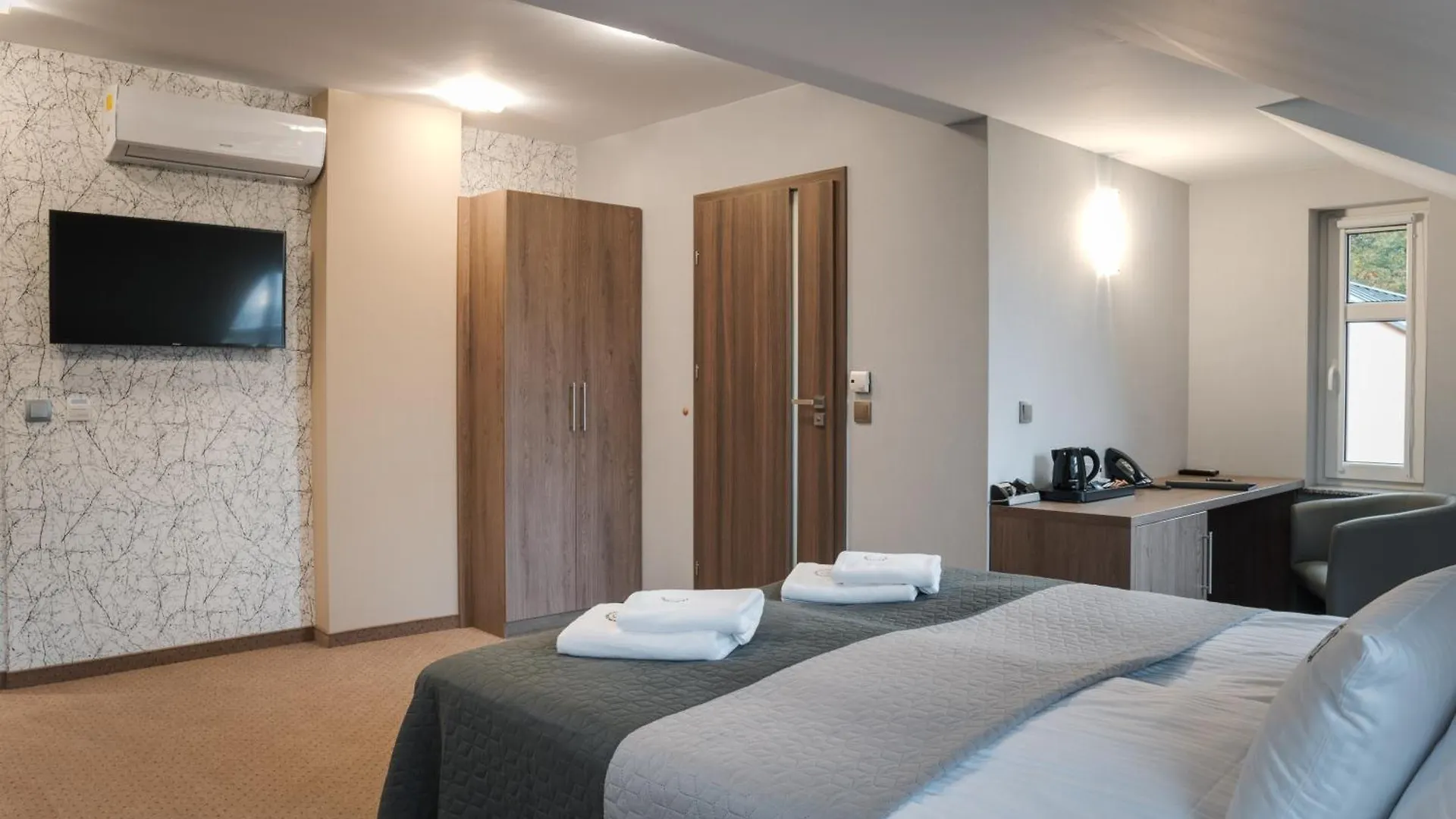 Hotel Grey Spa シクラルスカ・ポレンバ
